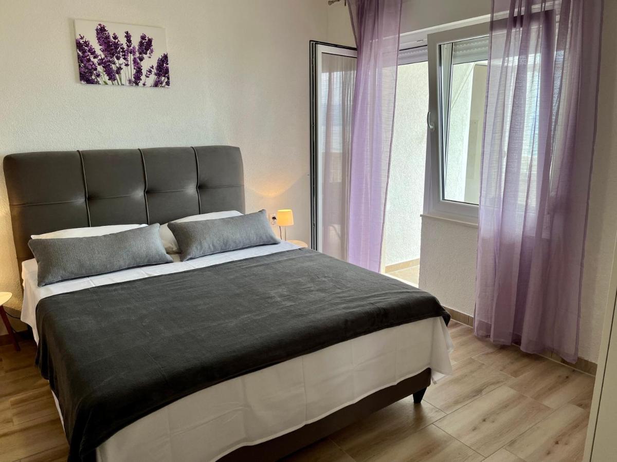 Apartmani “Kresimir” Омиш Экстерьер фото
