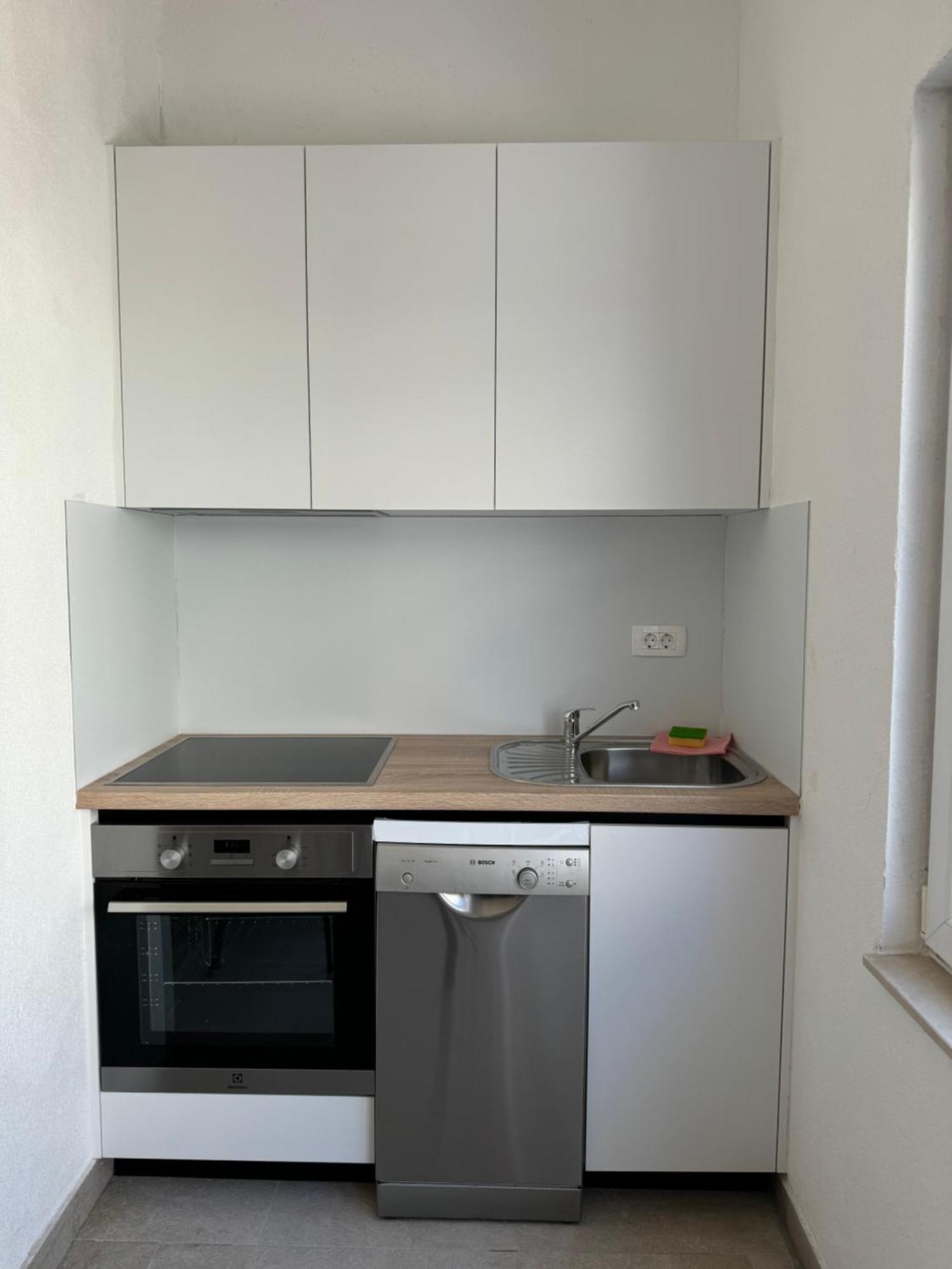 Apartmani “Kresimir” Омиш Экстерьер фото